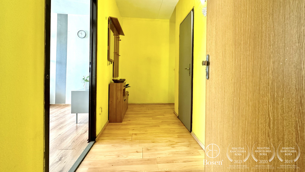 BOSEN | Rezervované, 2 izbový byt v meste Fiľakovo, Daxnerova, 53m2.