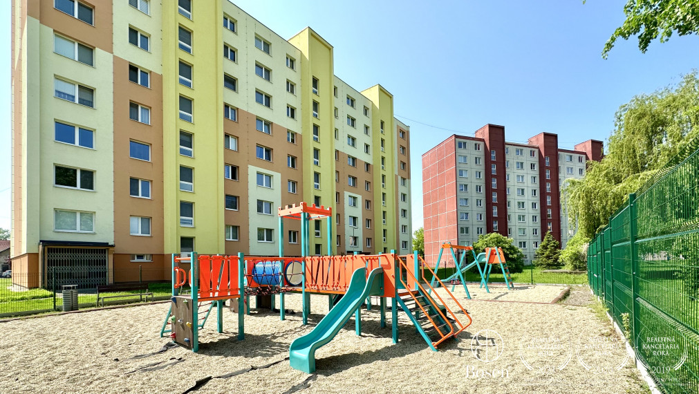 BOSEN | Rezervované, 2 izbový byt v meste Fiľakovo, Daxnerova, 53m2.