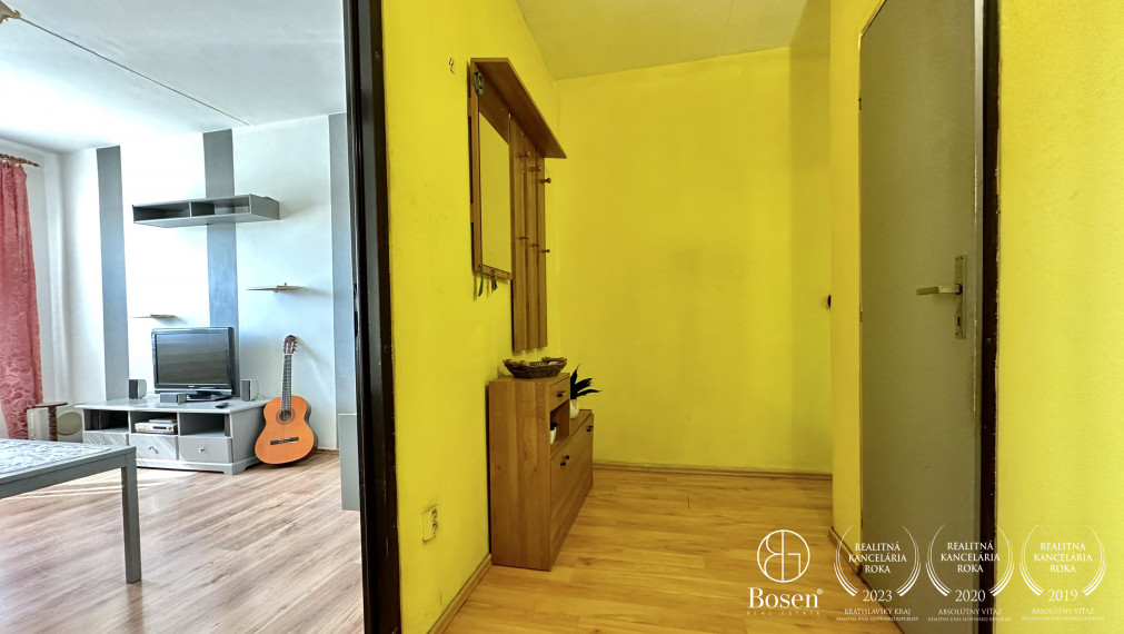 BOSEN | Rezervované, 2 izbový byt v meste Fiľakovo, Daxnerova, 53m2.