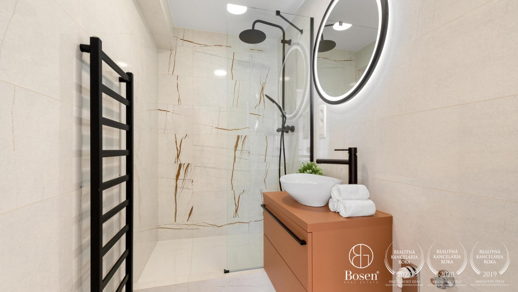 Moderne zariadený 2 izbový byt navrhnutý dizajnérkou blízko Blumentálu