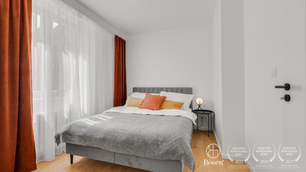 Moderne zariadený 2 izbový byt navrhnutý dizajnérkou blízko Blumentálu