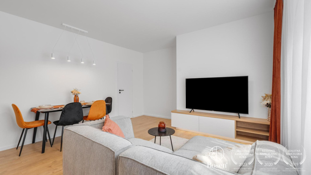 Moderne zariadený 2 izbový byt navrhnutý dizajnérkou blízko Blumentálu