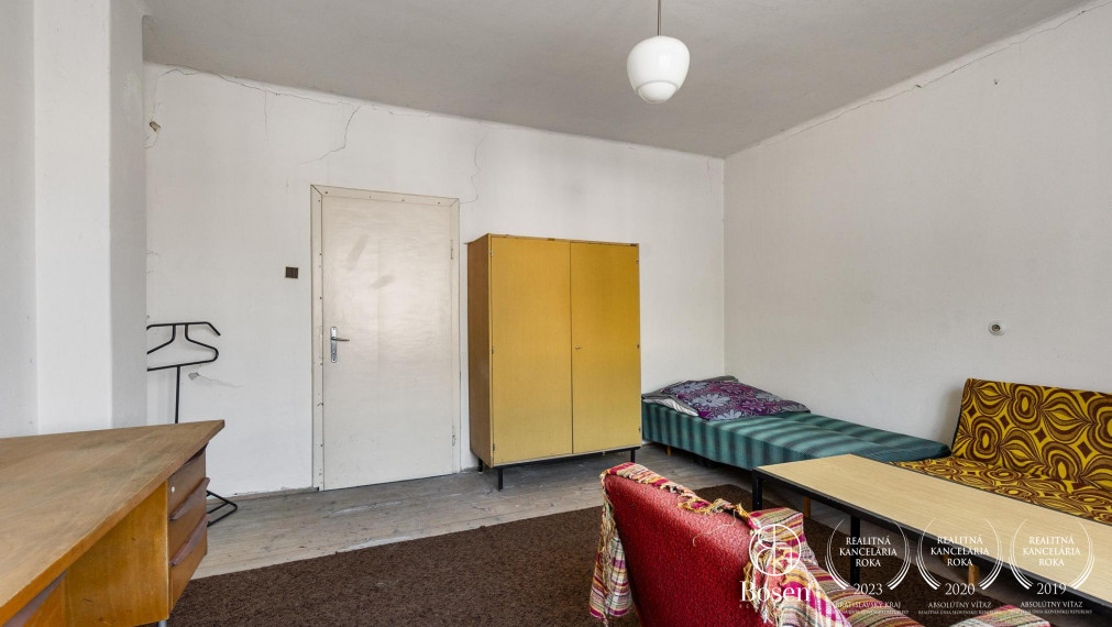 REZERVOVANÉ BOSEN | Na predaj rodinný dom v obci Závod