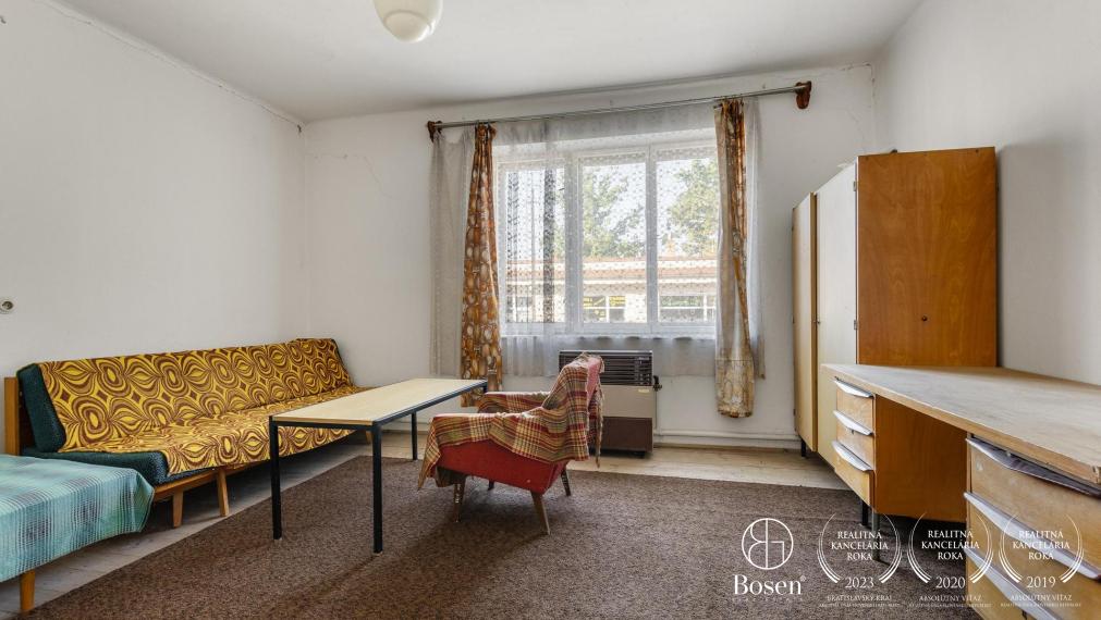 REZERVOVANÉ BOSEN | Na predaj rodinný dom v obci Závod