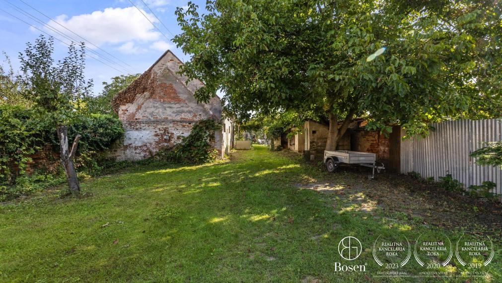 REZERVOVANÉ BOSEN | Na predaj rodinný dom v obci Závod