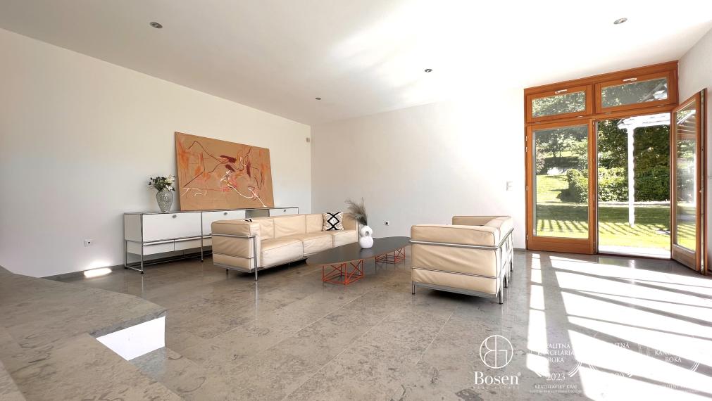 BOSEN | 5 izbový rodinný dom s hosťovským pavilónom a veľkým pozemkom 2.300 m2, Borinka