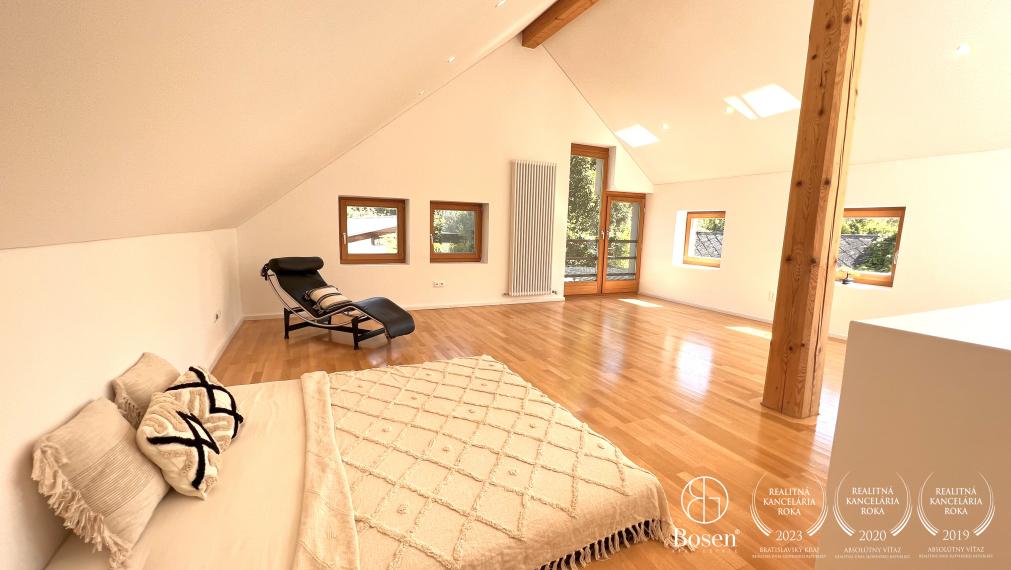 BOSEN | 5 izbový rodinný dom s hosťovským pavilónom a veľkým pozemkom 2.300 m2, Borinka