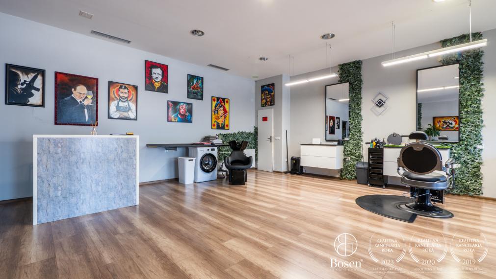 BOSEN | Na prenájom obchodný priestor v centre mesta Malacky