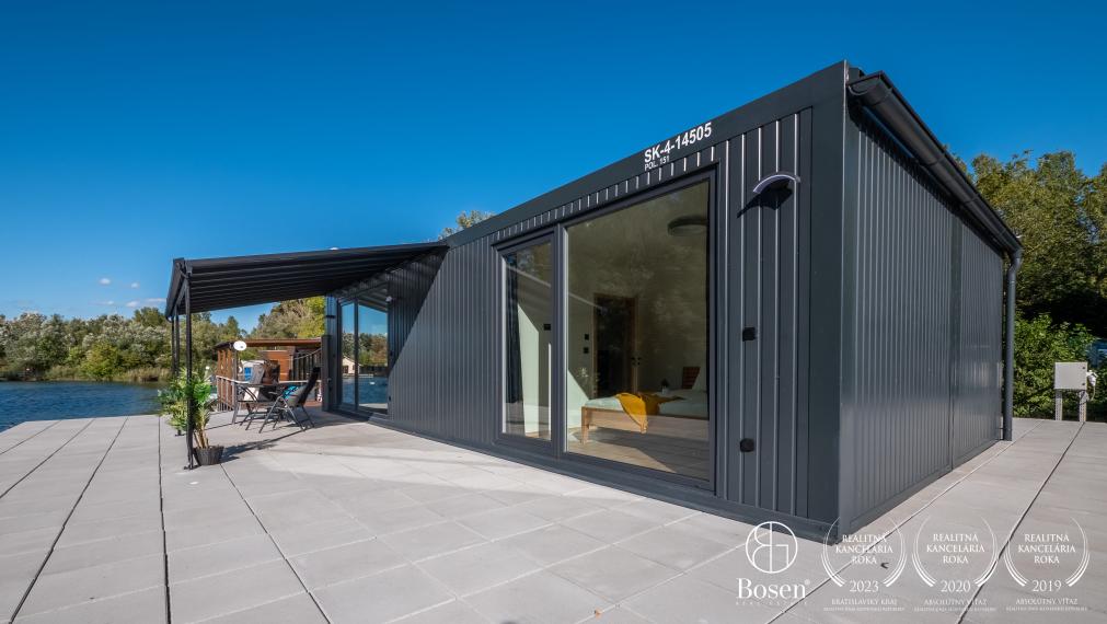 BOSEN | Prenájom nový 4 izbový hausbót na brehu Jaroveckého ramena, Bratislava
