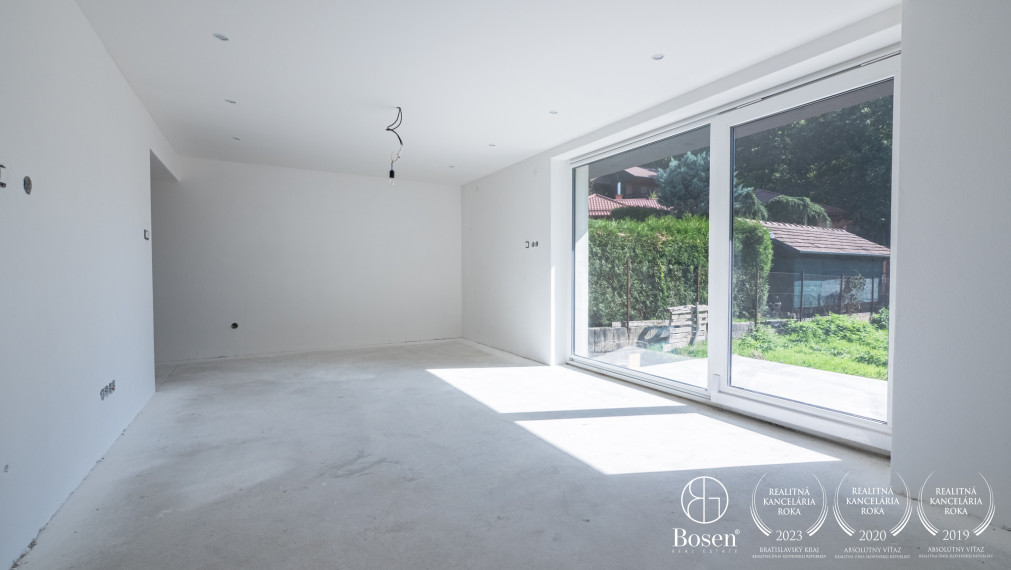 BOSEN | 5 izbový rodinný dom na úpätí Malých Karpát, Limbach