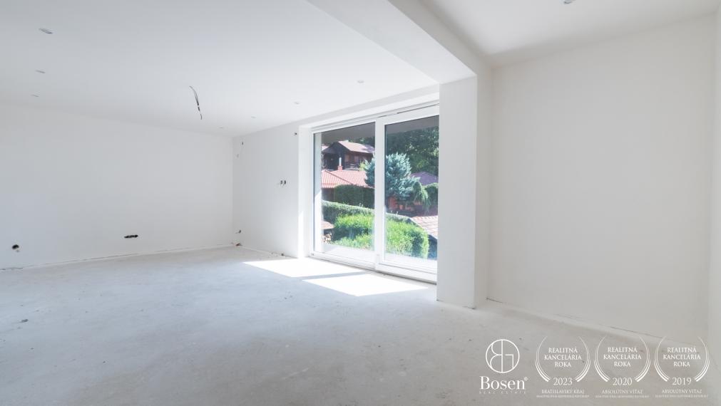 BOSEN | 5 izbový rodinný dom na úpätí Malých Karpát, Limbach