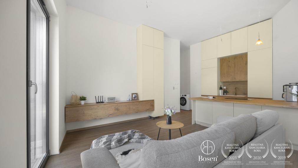 BOSEN | 3 izbový byt, 2x záhradka, spolu 208 m2, projekt OPÁL, Perlová ul.