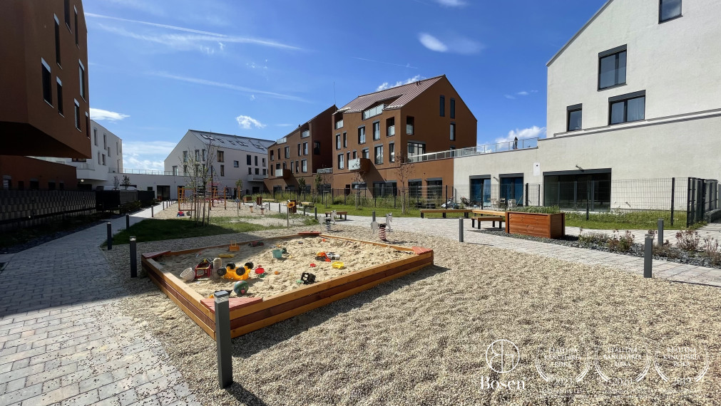 BOSEN | 3 izbový byt, 2x záhradka, spolu 208 m2, projekt OPÁL, Perlová ul.