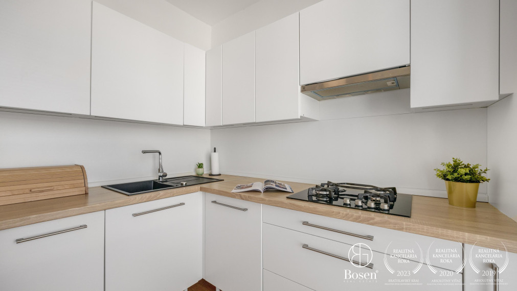 BOSEN | Prenájom 3 izbového bytu pri OC RETRO, Muškátová, Ružinov, 71 m2