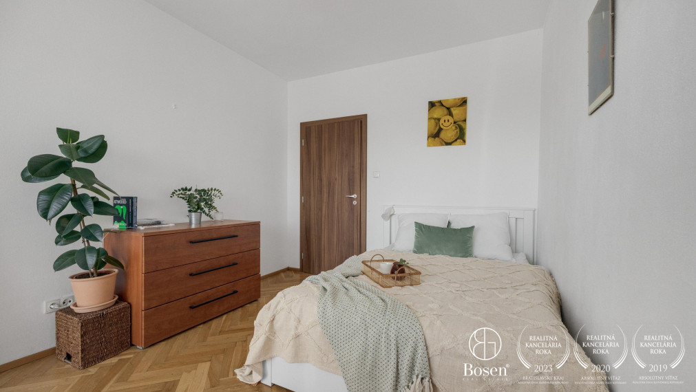 BOSEN | Prenájom 3 izbového bytu pri OC RETRO, Muškátová, Ružinov, 71 m2