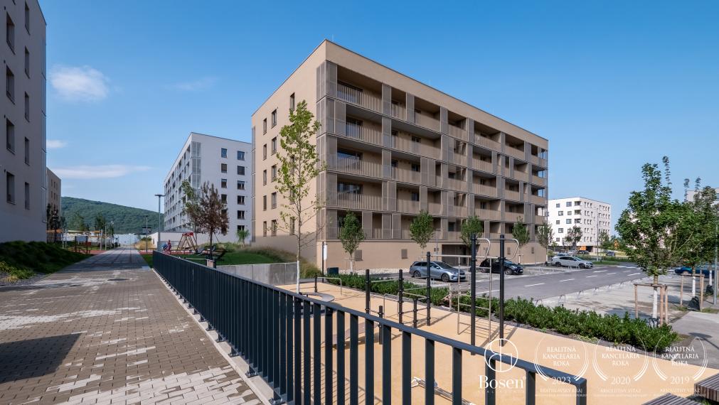 BOSEN | Veľký zariadený 2 izb.byt s loggiou v novom projekte BORY BÝVANIE, Lamač, 62 m2