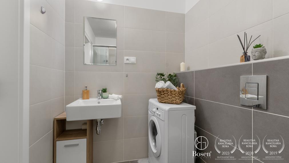 PREDANÉ - BOSEN | Útulný 1 izbový byt v novostavbe Slnečnice - Viladomy