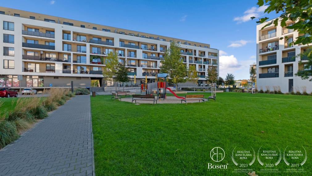 PREDANÉ - BOSEN | Útulný 1 izbový byt v novostavbe Slnečnice - Viladomy