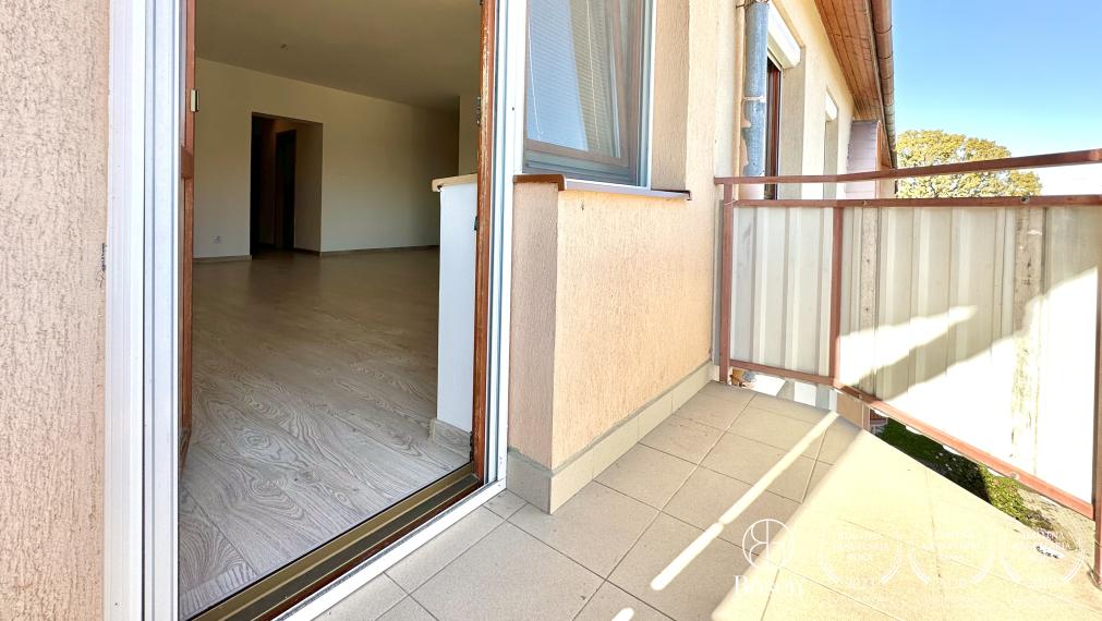 BOSEN | Moderný 4 izbový byt s 2 balkónmi v lukratívnej časti Lučenca, 100m2.