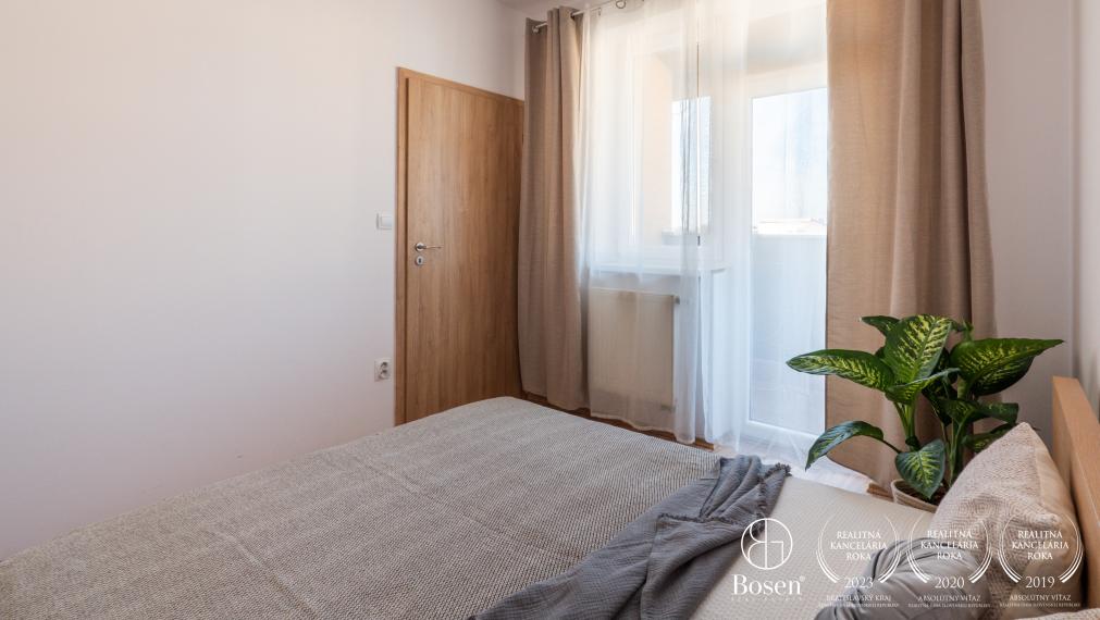 BOSEN | Prenájom kompletne zariadený 2 izbový byt s parkovacím státim,  M. R. Štefánika, Most pri Bratislave, 44 m2