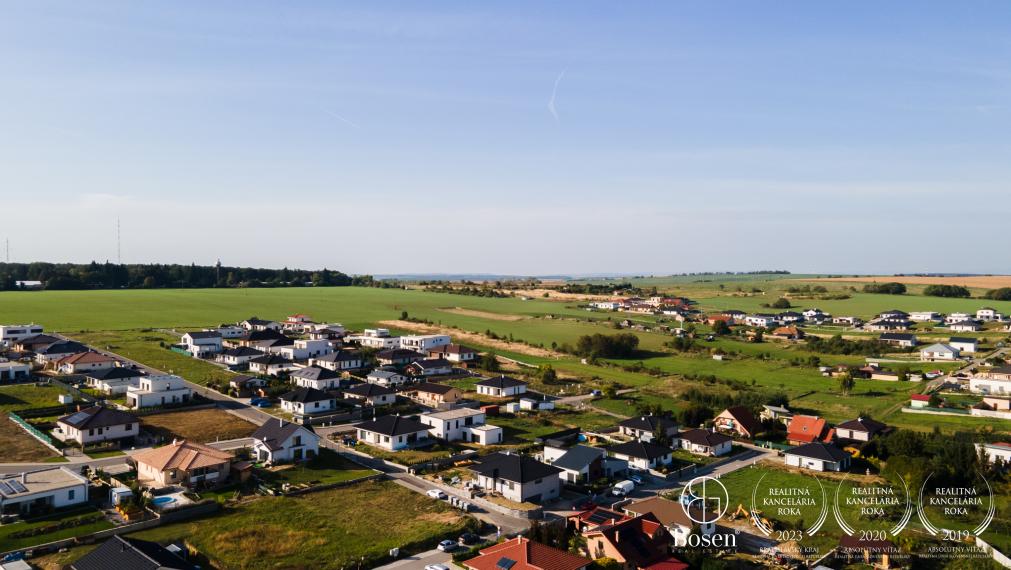BOSEN | Stavebný pozemok, 1311 m2, Párovské Háje
