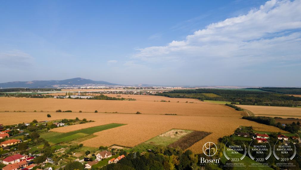 BOSEN | Stavebný pozemok, 1311 m2, Párovské Háje