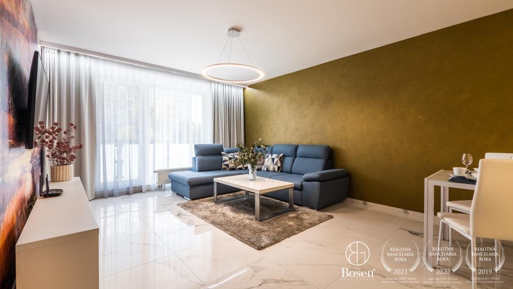 BOSEN | REZERVOVANÉ - Kompletne zariadený 2+KK. izb. byt v nadštandarde, s balkónom, kobkou a parkovaním v novostavbe, Rezidencia Tabáň, Nitra, 54 m2