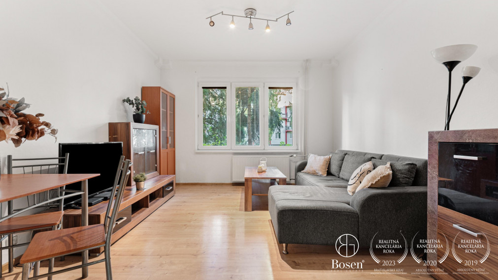 BOSEN | 3 izbový zariadený byt v pôvodnom stave, Haburská ul., BA - Ružinov, 68 m2