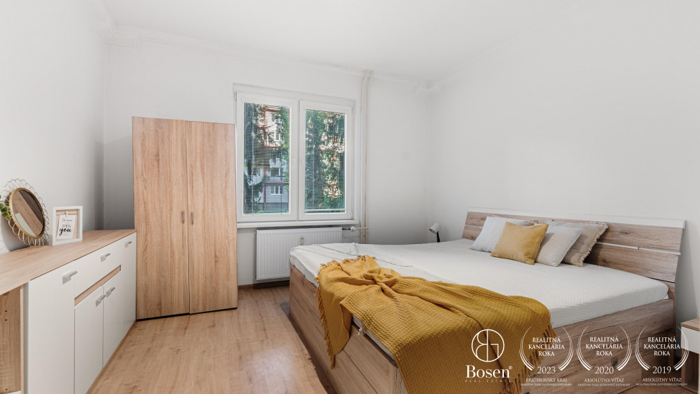 BOSEN | 3 izbový zariadený byt v pôvodnom stave, Haburská ul., BA - Ružinov, 68 m2