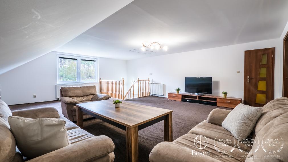 BOSEN | 7 izbový Rodinný dom s veľkou garážou!