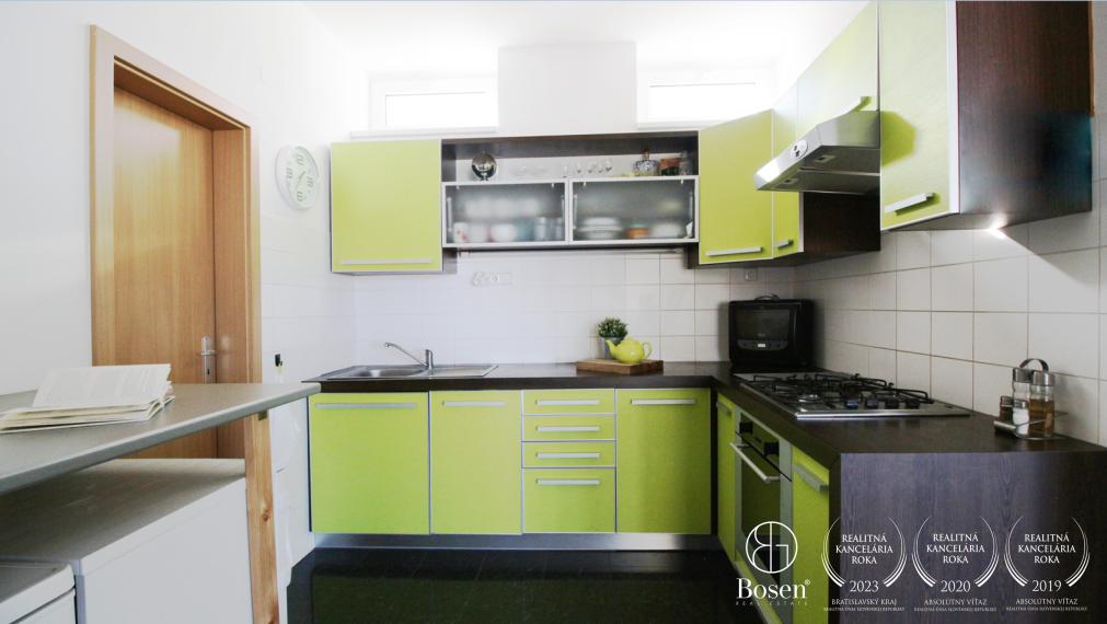 BOSEN | 2 izbový mezonet s panoramatickým výhľadom na Ružinov