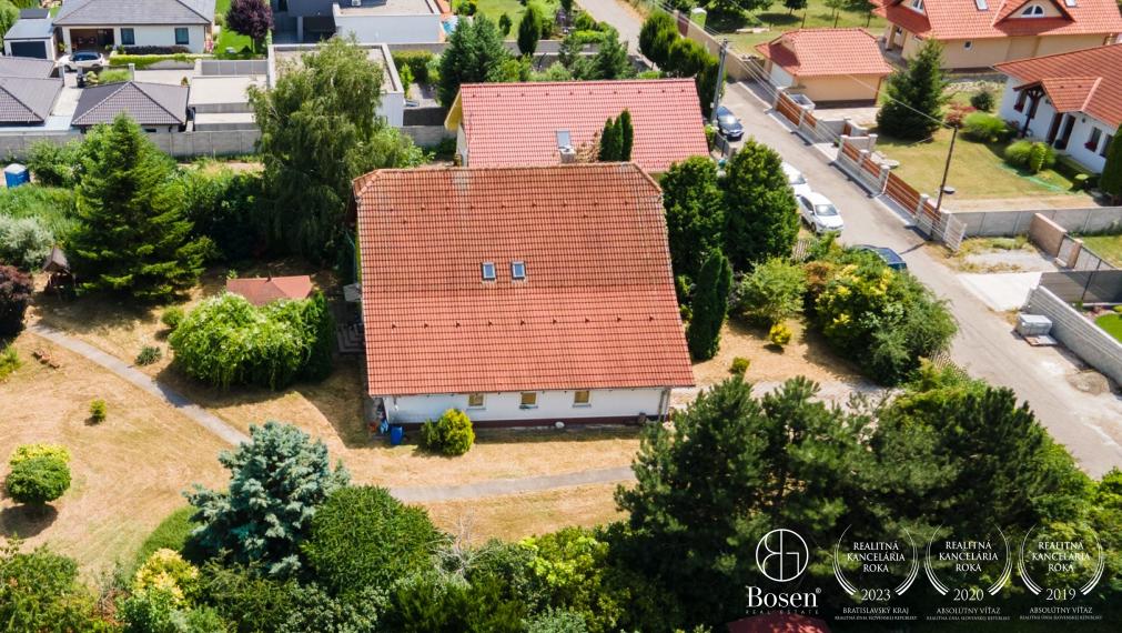 BOSEN | PREDANÉ 5 izb. RD s veľkou záhradou v Miloslavove
