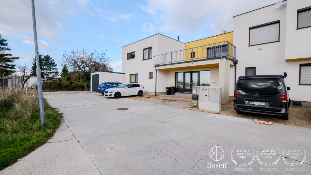 BOSEN | Na predaj 4 izbový byt so záhradou a parkovaním, Slnečná-Marianka
