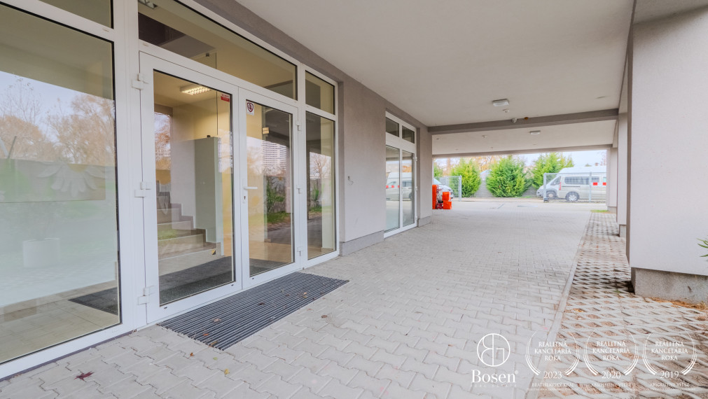 BOSEN | Prenájom kancelárskych priestorov, Bratislava - Petržalka, Goralská, 25 - 200 m2