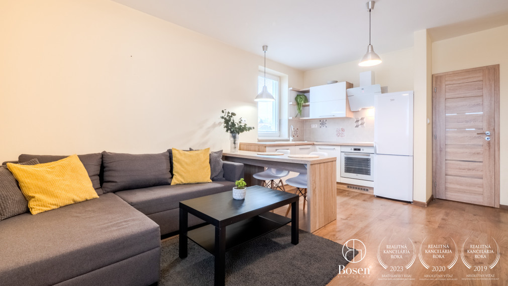 BOSEN | Rezervované - Útulný 2 – izbový byt na prenájom, Dúhové bývanie, Hlboká 9A, Nitra, 45m2
