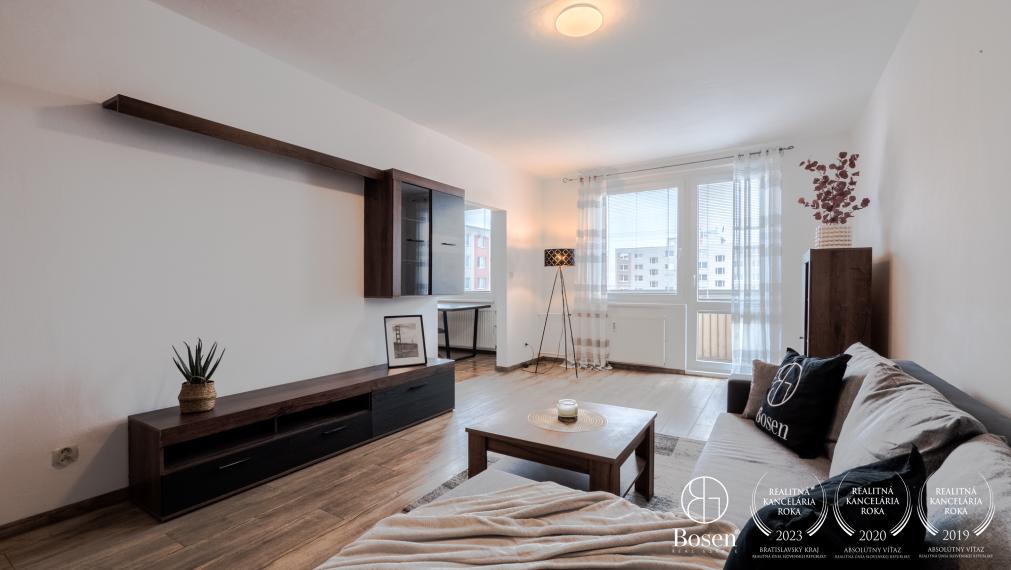 BOSEN | Rezervované - Veľký 3i byt na prenájom, Benkova - Klokočina