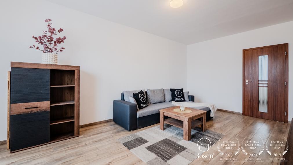 BOSEN | Rezervované - Veľký 3i byt na prenájom, Benkova - Klokočina