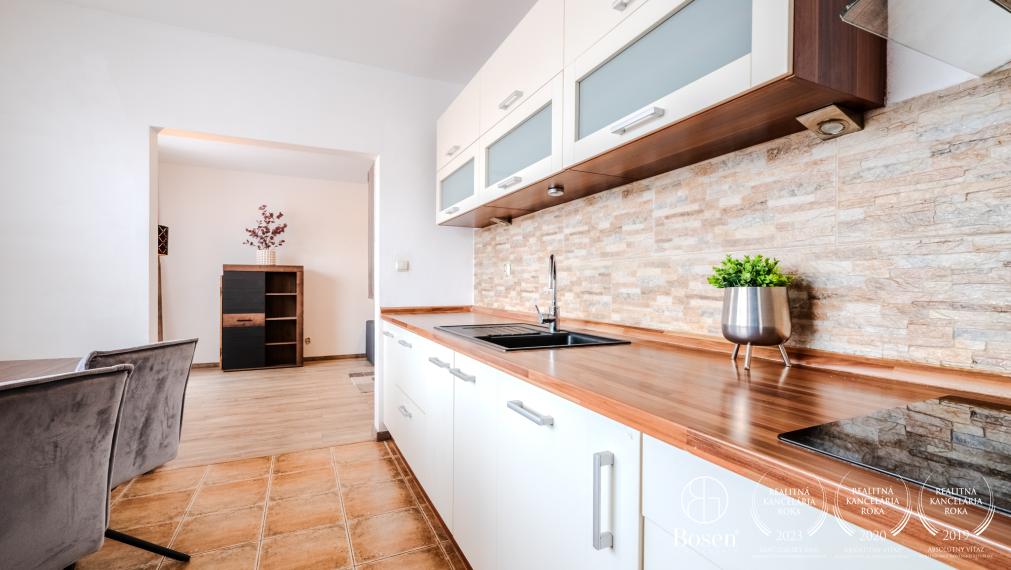 BOSEN | Rezervované - Veľký 3i byt na prenájom, Benkova - Klokočina