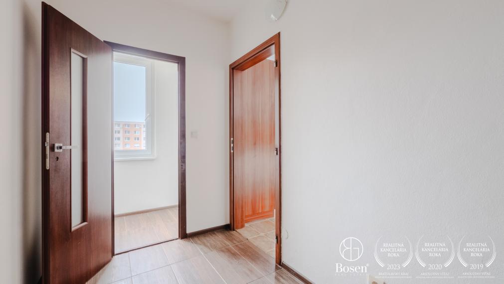 BOSEN | Rezervované - Veľký 3i byt na prenájom, Benkova - Klokočina