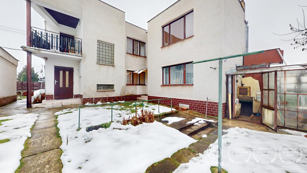 BOSEN | Na predaj rodinný dom v lukratívnej lokalite, Fiľakovo.