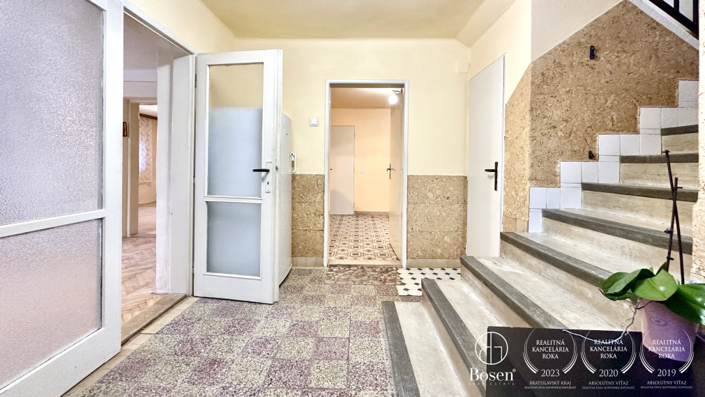 BOSEN | Na predaj rodinný dom v lukratívnej lokalite, Fiľakovo.