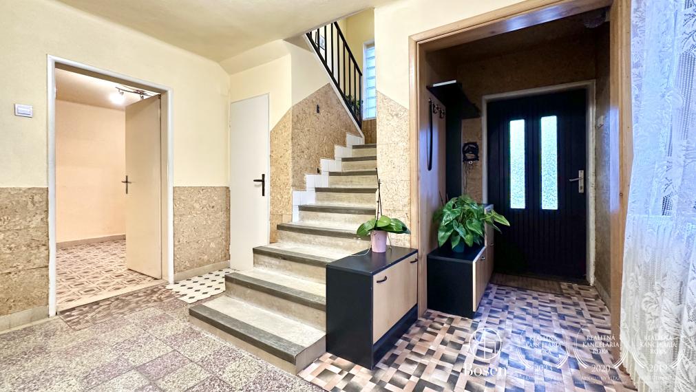 BOSEN | Na predaj rodinný dom v lukratívnej lokalite, Fiľakovo.