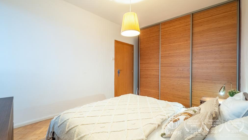 REZERVOVANÉ - BOSEN | Prenájom klimatizovaný 2 izbový byt s balkónom, ulica Sputniková, Bratislava - m.č. Ružinov