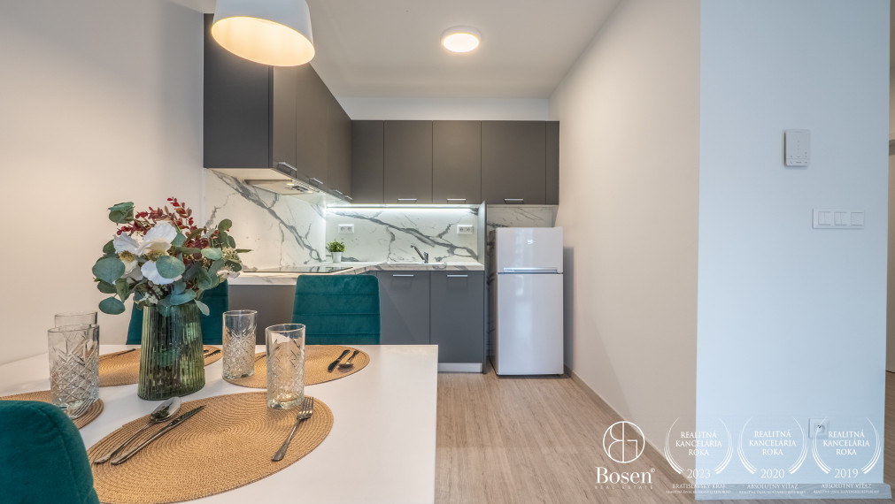 PRENAJATÉ - BOSEN | 2 izbový byt s garážovým státim v Ružinove, Nuppu-Magnolia, 45m2