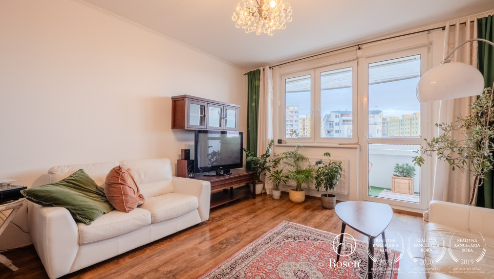 BOSEN I PRENAJATÉ: 3+kk izbový byt v tichej lokalite v Karlovej Vsi, ulica Hlaváčiková