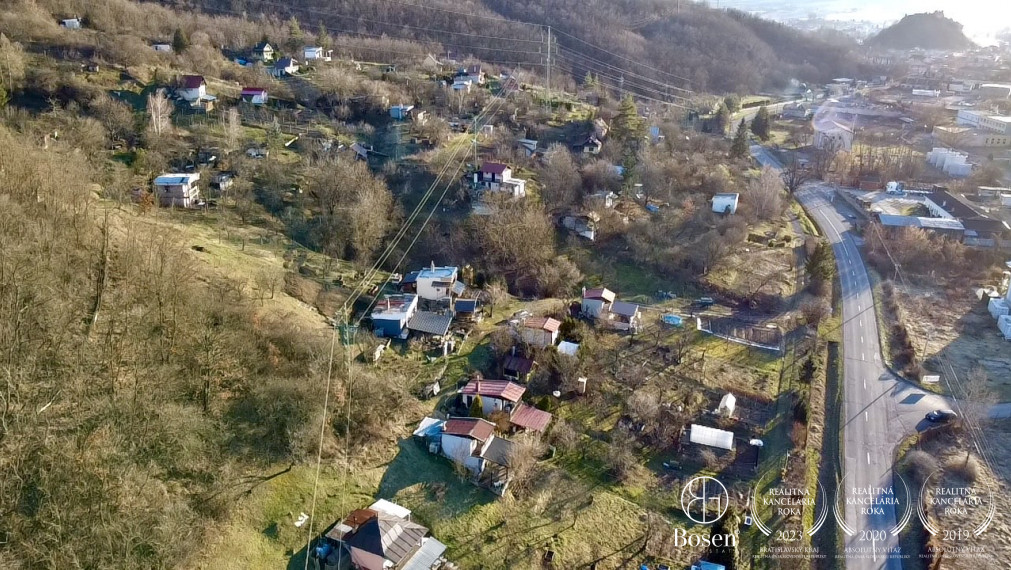 BOSEN | Rezervované, chata s terasou, Fiľakovo.