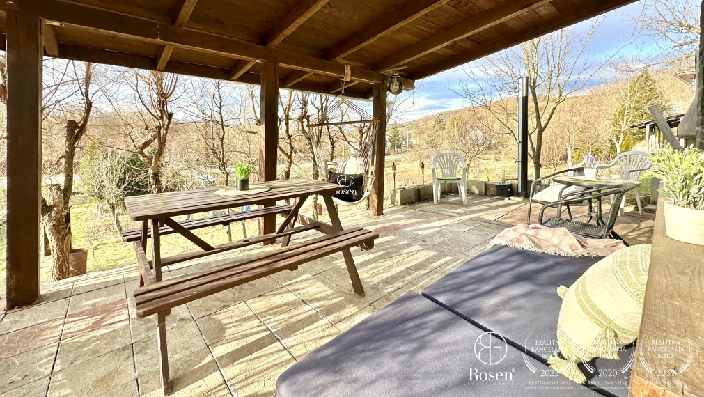 BOSEN | Rezervované, chata s terasou, Fiľakovo.