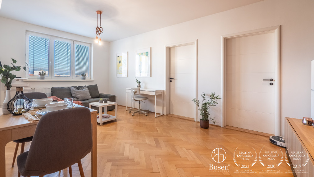 PREDANÉ: BOSEN | Zrekonštruovaný 3 izb. byt v blízkosti OC Retro, Rumančeková