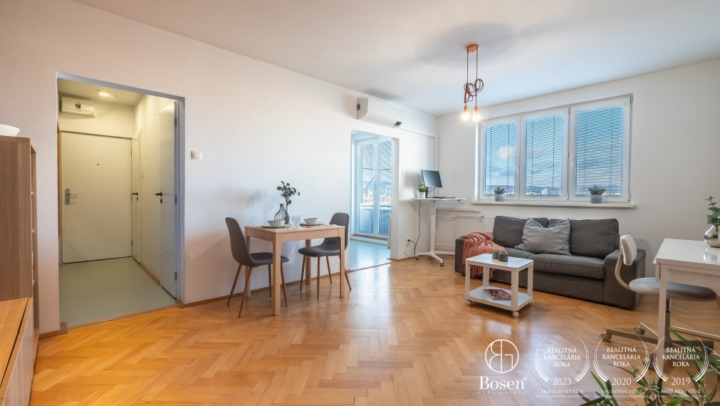 PREDANÉ: BOSEN | Zrekonštruovaný 3 izb. byt v blízkosti OC Retro, Rumančeková
