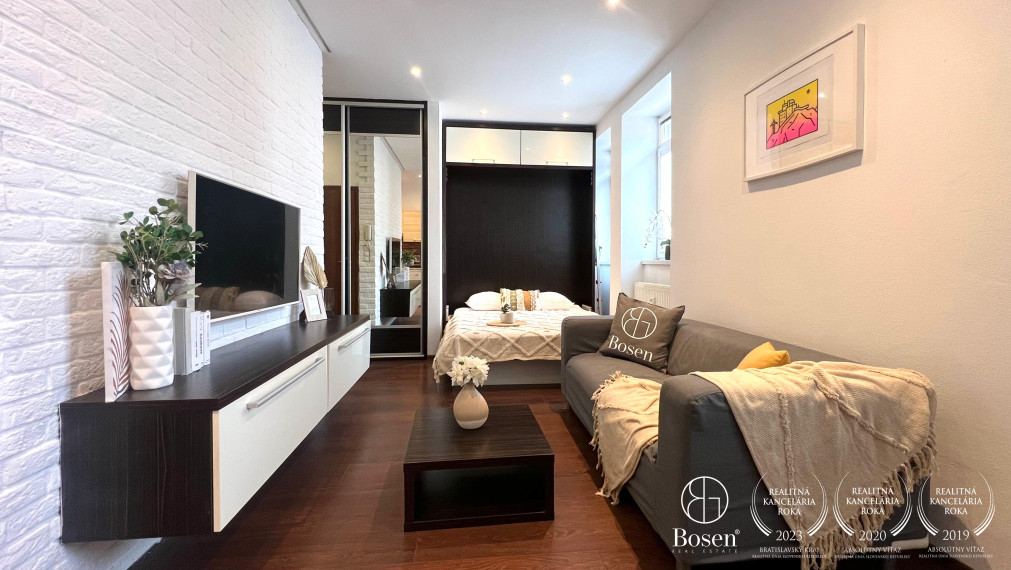 BOSEN | Prenájom 1 izbový byt, ulica Jelenia, Bratislava - m.č. Staré Mesto